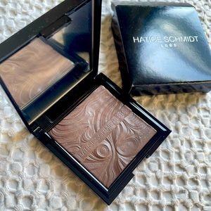 Bronzer Hybrid Tech
